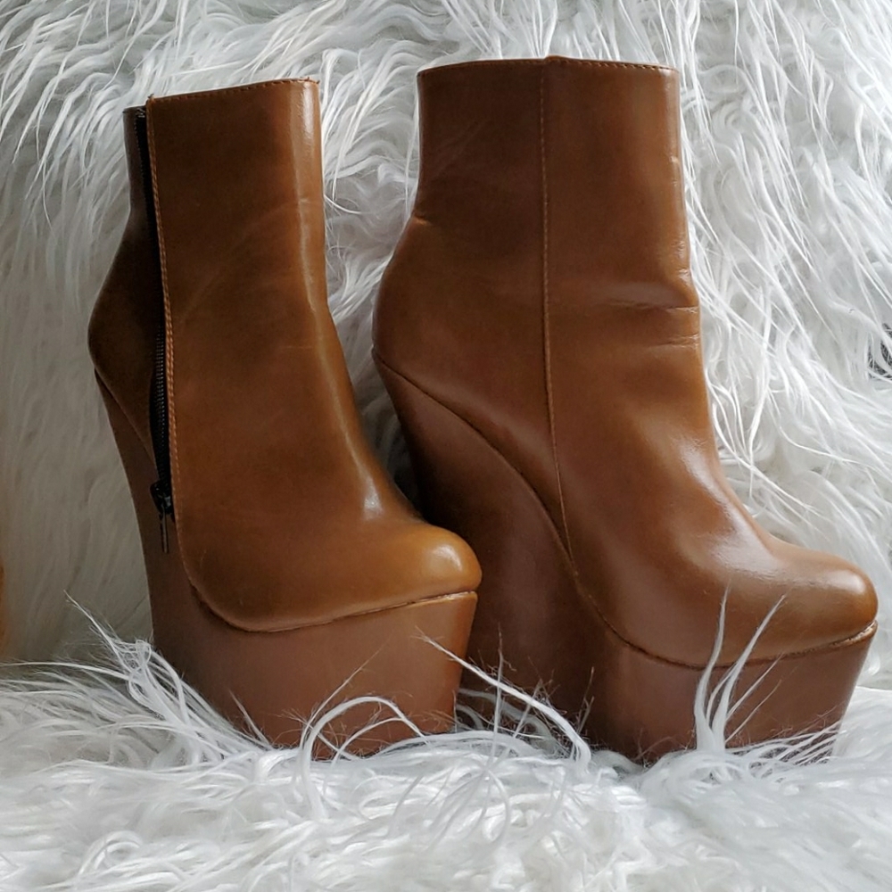 Sofia and Lee platform booties